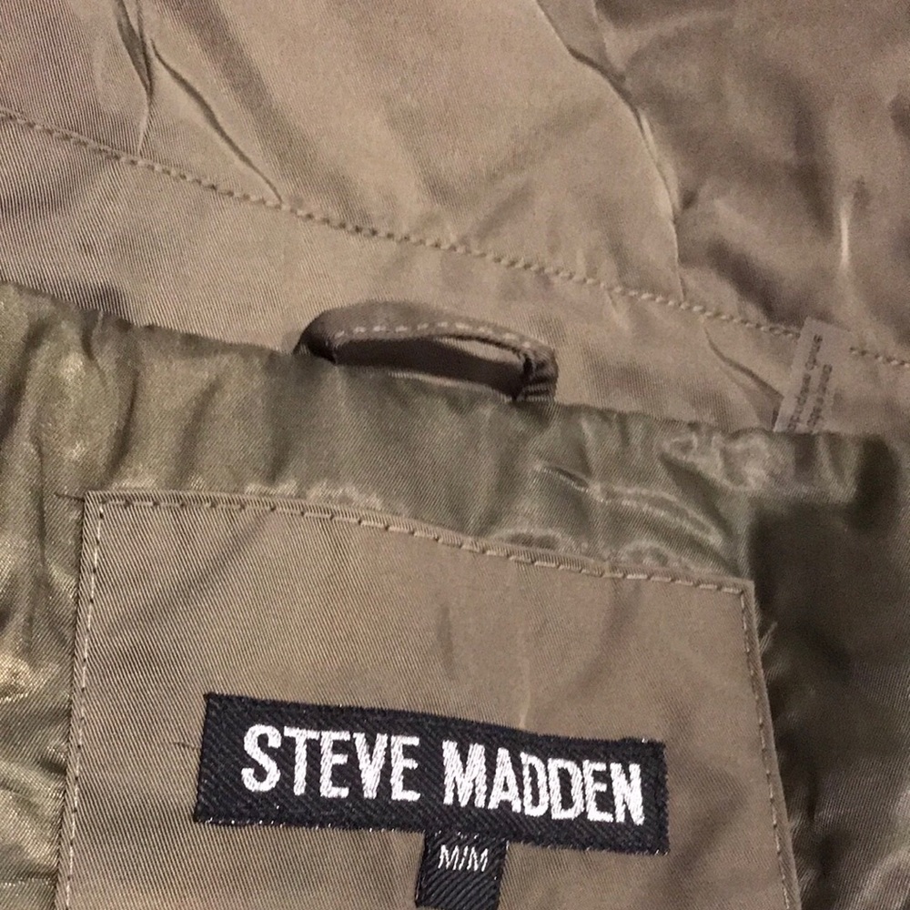 Steve Madden Women’s Olive Coat. Size: M - Picture 7 of 8